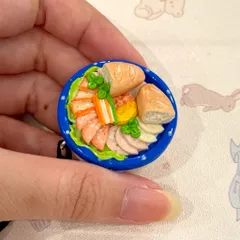 Móc khoá món Bánh mì Sài Gòn - món ăn Việt Nam