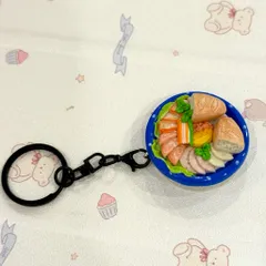 Móc khoá món Bánh mì Sài Gòn - món ăn Việt Nam