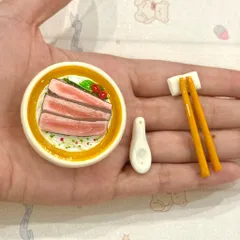 Magnet Phở bò tái gồm Đũa và Thìa - món ăn Việt Nam