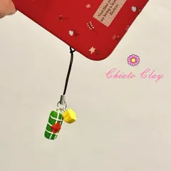 Dây treo điện thoại Bánh tét - Hoa mai