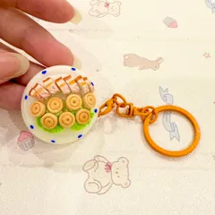 Móc khoá món Thịt heo quay và bánh bao - món ăn Việt Nam