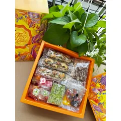 Hộp Quà Tặng Trái Cây Sấy Bánh Kẹo Ximafarm