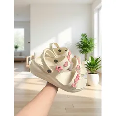 DÉP SANDAL ĐẾ CAO 5 CM TẶNG KÈM CHARM NGẪU NHIÊN, TÔN DÁNG - NĂNG ĐỘNG - CÁ TÍNH