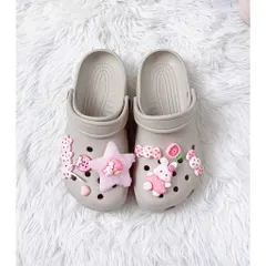 Sục classic 3 cm mix charm thỏ hồng ngộ nghĩnh - đáng yêu