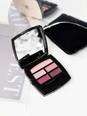 Phấn mắt Chanel Les Beiges Healthy Glow Eyeshadow Palette 4.5g  - Cool 