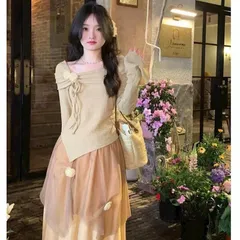 SALE - Áo trễ vai đính hoa vạt chéo siêu xinh - May0915