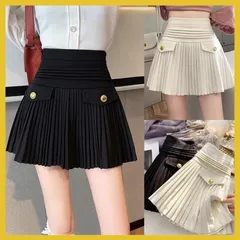 Chân váy xếp ly dáng ngắn siêu dễ mix đồ