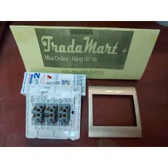 [Chính hãng Hager] - Công tắc ba 1 chiều màu Carbon WGL131CA + viền vàng WXEC1GO Hager