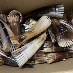 Lược sừng gội đầu vò đầu mát xa mũi, Ống mát xa đầu dưỡng sinh giúp thư giãn giải toả căng thẳng