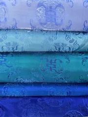 Áo dài họ Huỳnh [Lụa nha xá] [version Quý Phái] [vải may áo dài khổ 9 tấc] [Họa tiết Thọ Dơi]
