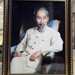 Tranh Bác Hồ ( có khung ) KT 19*25, 28*38, 38*48cm cực đẹp