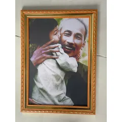 KHUNG TRANH BÁC HỒ NHIỀU MẪU VÀ TRANH ĐẠO MẪU