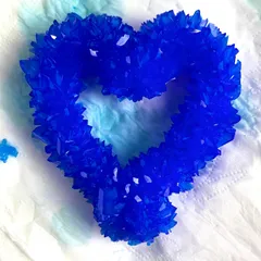 Bộ Nuôi Tinh Thể Crystella Trái Tim Xanh - Món Quà Khoa Học Đầy Ý Nghĩa Lấp lánh chỉ sau 1 ngày nuôi (13+)