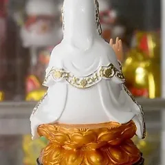 Tượng Ngài Quan Thế Âm bồ tát vẽ màu trắng cao 12cm 840541