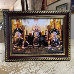 Khung Tranh TAM VỊ CHÚA BÓI - có khung  có hoả tốc 3 CỠ 840912