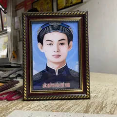 Khung Tranh ĐỨC HUỲNH GIÁO CHỦ - Phật giáo Hòa Hảo ( có khung )  có hoả tốc 3 CỠ 841384