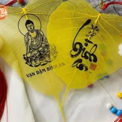 Lá bồ đề size to Vạn Sự Bình An/Vạn Dặm Bình An, có dây treo, lá tự nhiên loại đẹp 841728