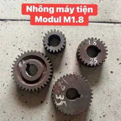 Nhông Máy Tiện Modul M1.8-20R/25R/35R/65R/80R/120R/127R. Dày 20mm - Lỗ 20mm . Ko Cùi. Chất liệu : Gang.