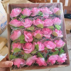 HỘP 50 CÁI HOA HỒNG CÀI ÁO LỄ VU LAN BÁO HIẾU CÓ 4 MÀU