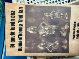 SỔ TAY BÍ QUYẾT LUYỆN BÙA KUMANTHOONG THÁI LAN