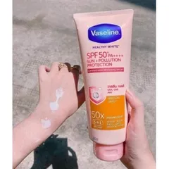 DƯỠNG THỂ TÁI TẠO DA CHỐNG NẮNG VASELINE 50X 250ml - Bảo vệ và chăm sóc da mềm mại, sản phẩm chống nắng hiệu quả từ Vase