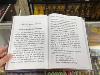 Kinh Diệu Pháp Liên Hoa Bìa Da cực đẹp