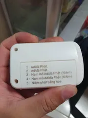 Máy Mini Đeo Cổ Trắng Nhỏ 5 bài dùng pin cực hay