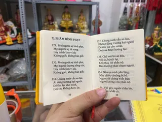 Kinh Pháp Cú mini bìa vàng