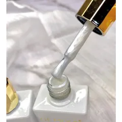 Gel ánh trai sơn gel trai trắng tạo vô số mẫu nail siêu đẹp