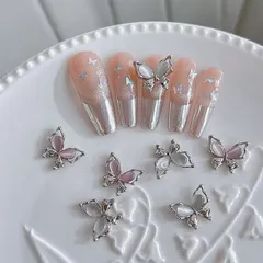 Set charm hồ điệp mẫu mới gắn tạo kiểu Nail siêu HO.T