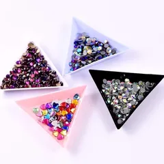 Set 5C khay nhựa tam giác đựng cham đá chụp hình nail đa năng