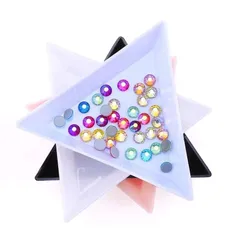 Set 5C khay nhựa tam giác đựng cham đá chụp hình nail đa năng