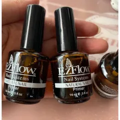 Kiềm dầu primer liên kết bột gel Ez flow giúp tăng độ bám bền cho bộ móng đắp gel bột đa năng hàng chuẩn