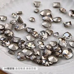 Set 50v Đá khối chân lồi màu hổ phách đính móng siêu đẹp mẫu mới cực Hot