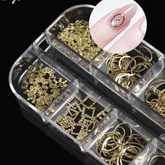 Khay cham vàng bạc đính móng design nail Hàn siêu xinh