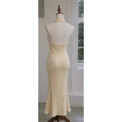 (NEW) Đầm maxi cổ yếm hở lưng đuôi cá (<46kg)