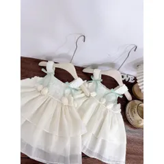 Váy bé gái, váy tơ ren 2 dây mềm mát gắn sticker cho bé 10-30kg