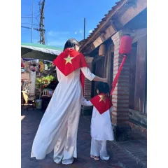 Khăn quàng đỏ sao vàng, khăn sao vàng da Simili bóng