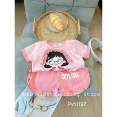 Quần áo bé gái, bộ quần áo cộc tay họa tiết cô gái  Cute Girl cho bé 8-20kg