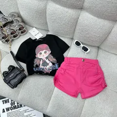 Quần áo bé gái, set bộ cộc tay áo cotton họa tiết cô gái Wollode phối quần short rúm 2 bên hông cho bé 10-30kg