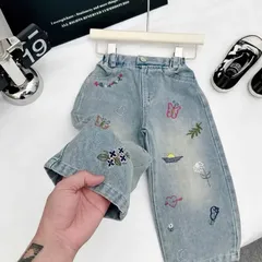 Quần Jean bé gái, quần Jean chính phẩm dáng suông thêu hoa lá tỉ mỉ cho bé 10-30kg