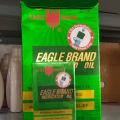 Lốc 12 chai Dầu gió xanh Eagle Brand 24ml giảm đau nhức hiệu quả