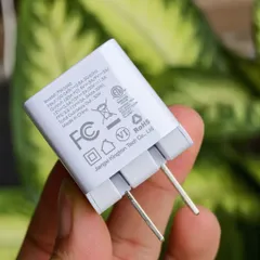Củ Sạc Nhanh AUKEY Minima 30W PD/PPS (Bản au +1 collection SELECT) - Chân Cắm Gập, Siêu Nhỏ Gọn (P133049)