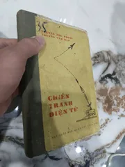 Chiến tranh điện tử (sách cũ)