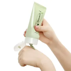 Sữa rửa mặt trà xanh cho da dầu mụn Rohto Shirochasou White Conc Nhật Bản 120g