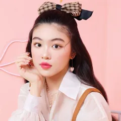 Son dưỡng có màu hiệu chỉnh sắc môi Lipice Sheer Color White Conc Thỏi 2.4g