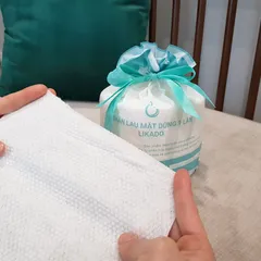 Khăn lau mặt dùng 1 lần spa Likado White Conc Cuộn 50 khăn/Gói rút 80 khăn/ Túi rút 240 tờ (20x20cm)