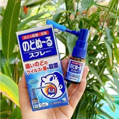 Xịt họng giảm ho rát họng Kobayashi White Conc Nhật Bản - Hộp 15ml