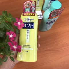 Set Gội Xả Lion Ngăn Gàu Okuto White Conc Nhật Bản Chai 320ml