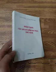 Nhận diện các quan điểm sai trái, thù địch